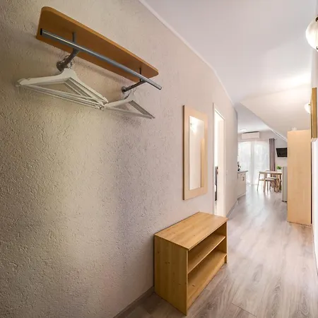 Helka Apartmanhaz Apartment