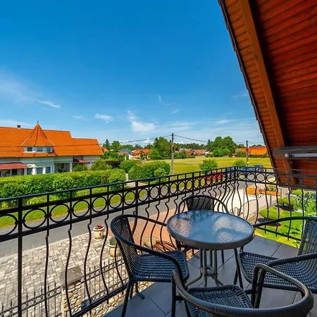 Appartement Helka Apartmanhaz *