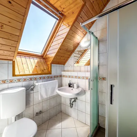 Helka Apartmanhaz Balatonlelle