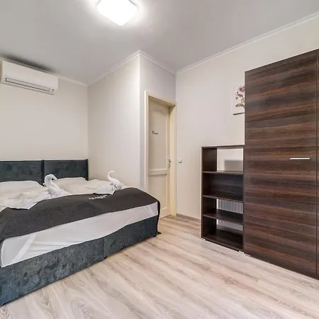 Helka Apartmanhaz Balatonlelle