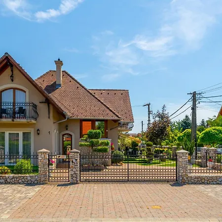 Apartmán Helka Apartmanhaz Balatonlelle