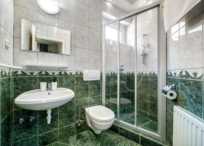 Helka Apartmanhaz Daire *