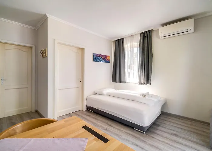 Helka Apartmanhaz Daire Balatonlelle