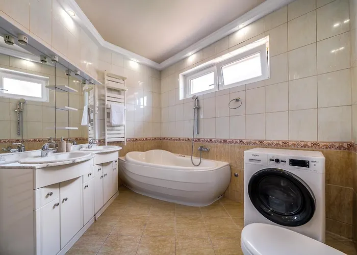 Helka Apartmanhaz *
